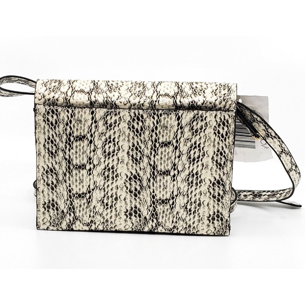 NWOT Alfani Green Mini Toggle Crossbody $49.50 - Picture 4 of 7